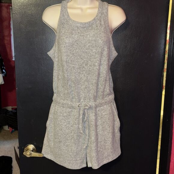 NWT from Lulu’s  Lounge in Love heather grey sleeveless lounge romper. Sz small. - Picture 2 of 14